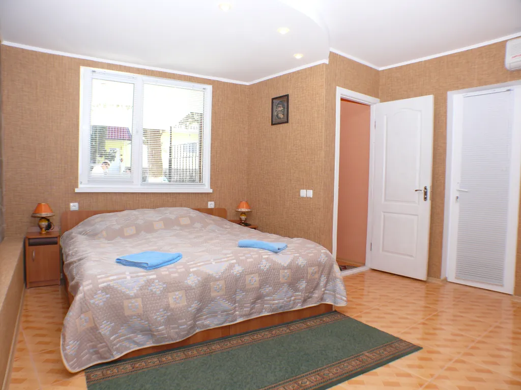 Комната №1 - однокомнатная с кухней