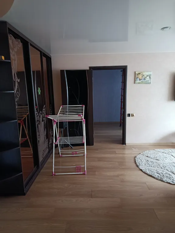 Чистая, уютная, трёхкомнатная квартира с евроремонтом и удобствами