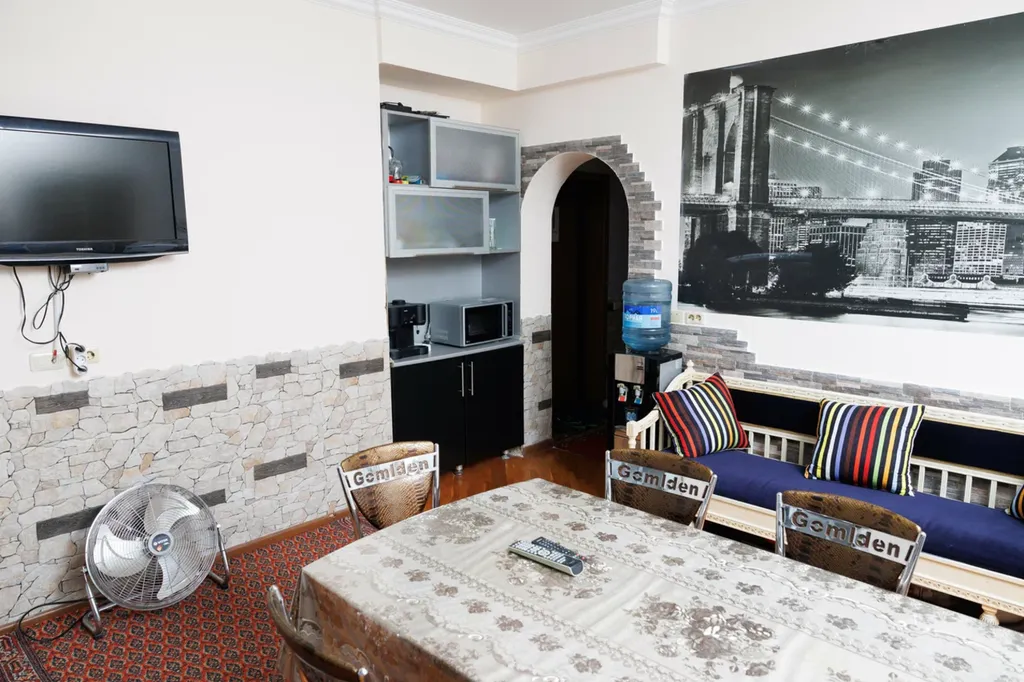 Апартаменты с двором в районе Кемпинг