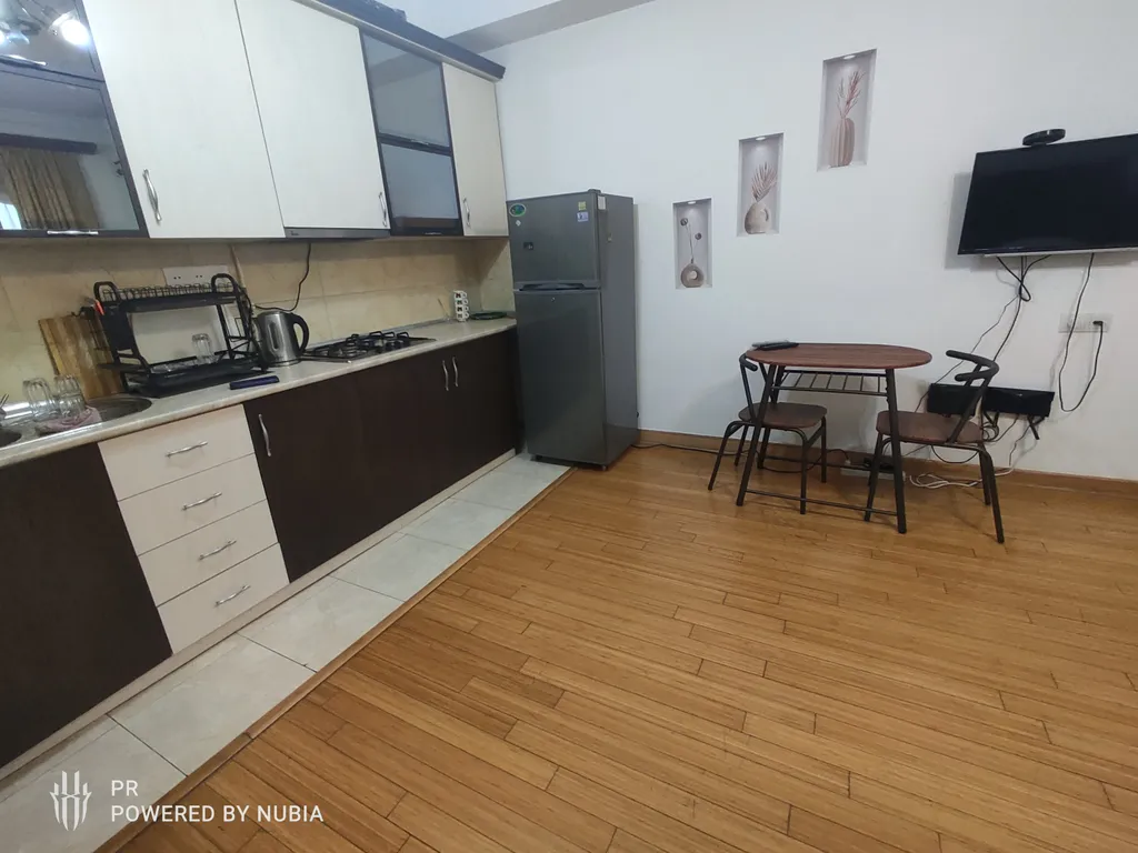 Теплая и уютная квартира в центре Еревана