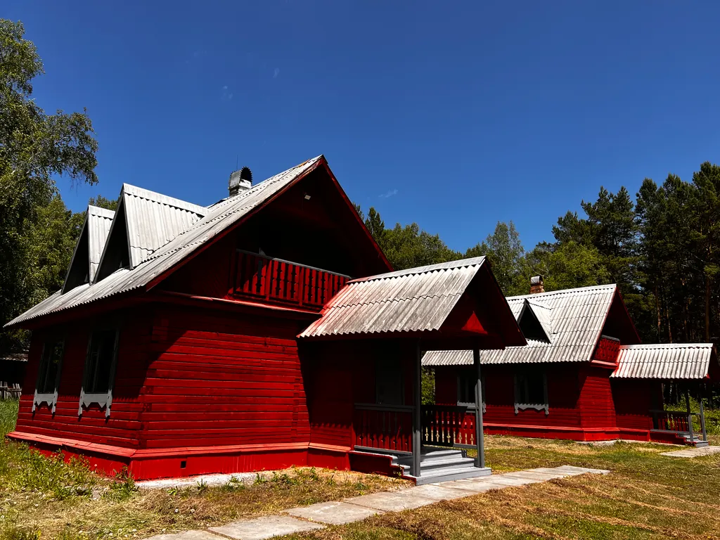 Двухэтажный домик с видом на залив