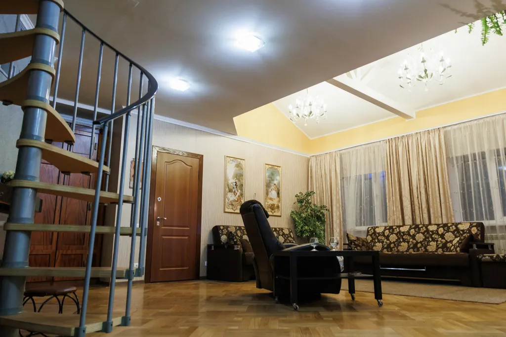 Коттедж 200м2 среди трех озер