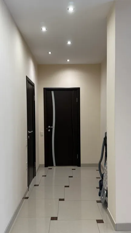 4-комнатная Квартира