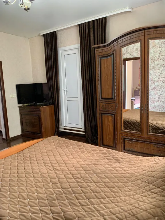 Уютный дом на 6 человек, для комфортного отдыха с видом на горы