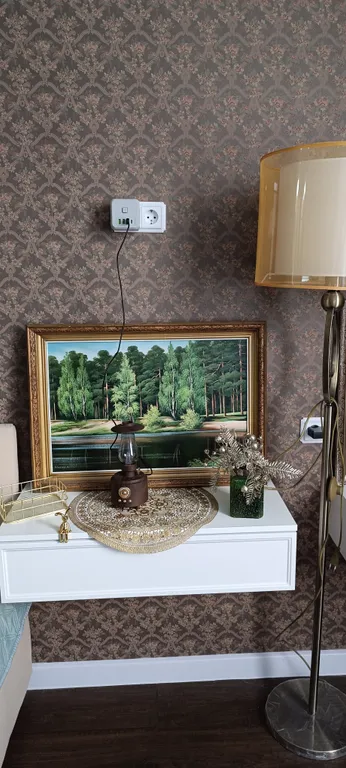 Двушечка у канатки и в старинном доме