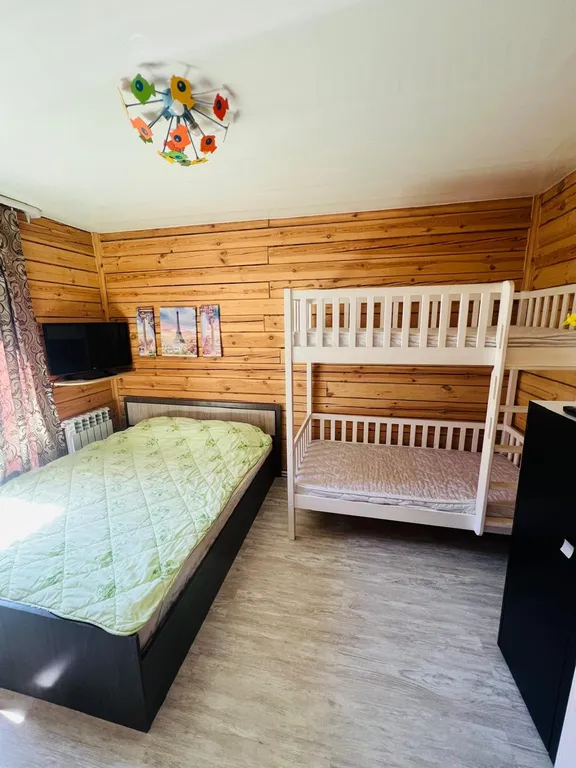 Дом на перевалке.