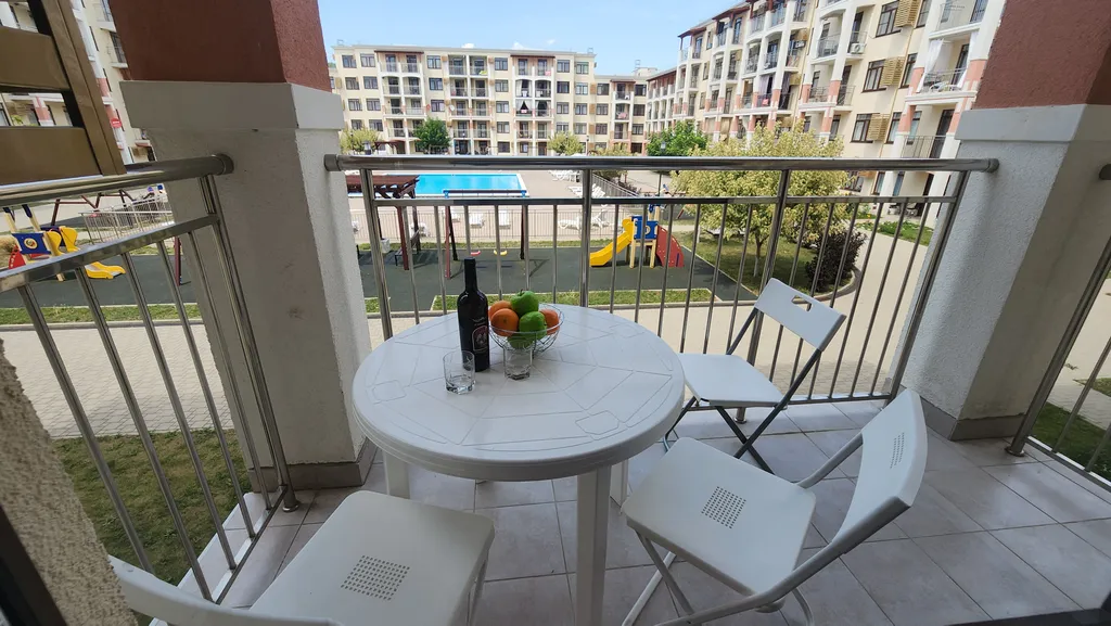 Квартира Уютная евротрешка с двумя балконами — аренда посуточно в Сукко