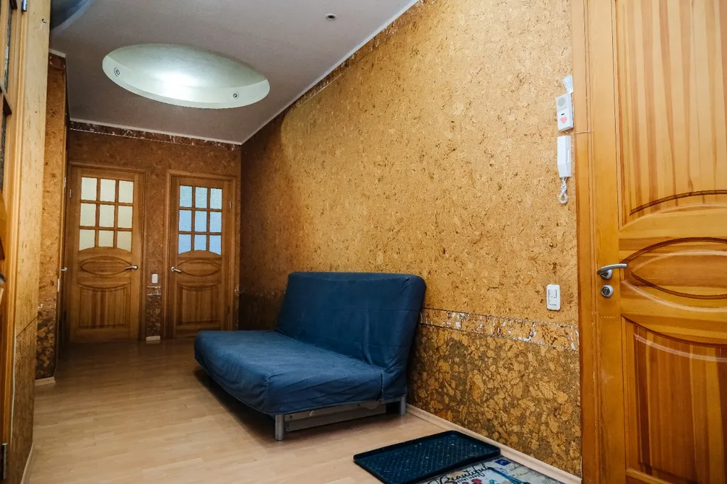 Большая трехкомнатная квартира