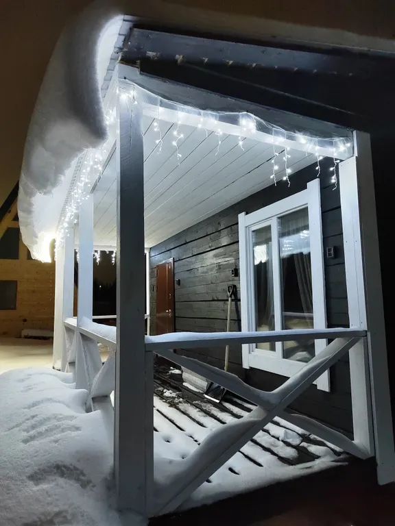 Коттедж Уютный, теплый дом с видом на гору Мустаг — Шерегеш