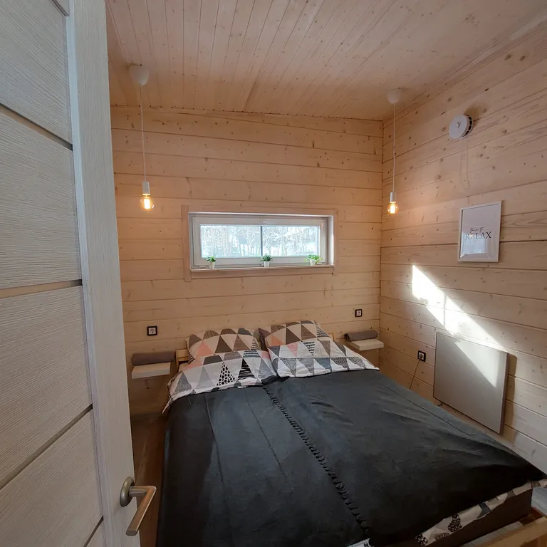 Дом в горной деревне с купелью фурако на террасе