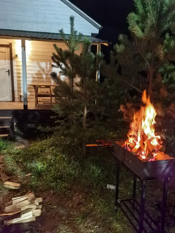 Большой дом с баней и чаном