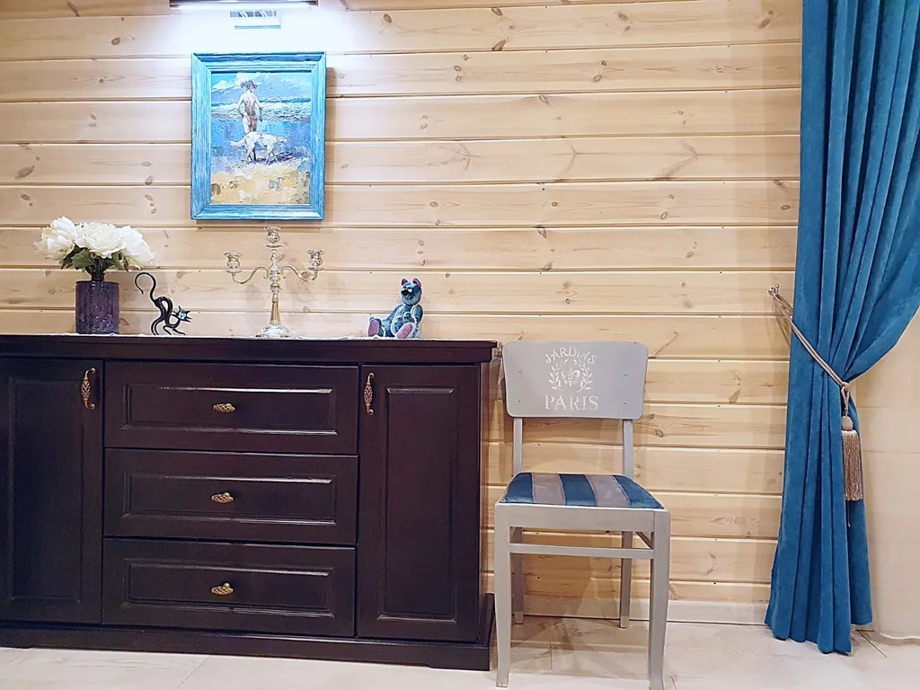 Просторный дом с банькой и видом на храм