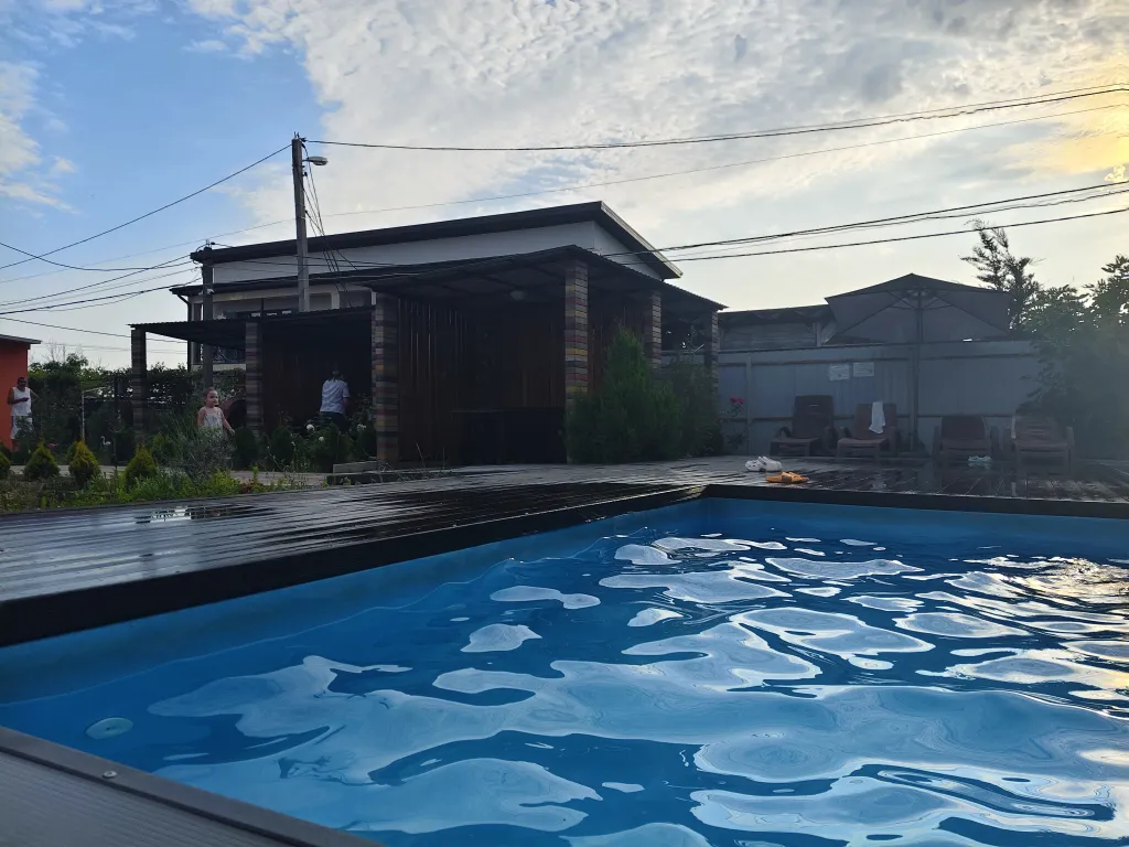 Комната с видом на море