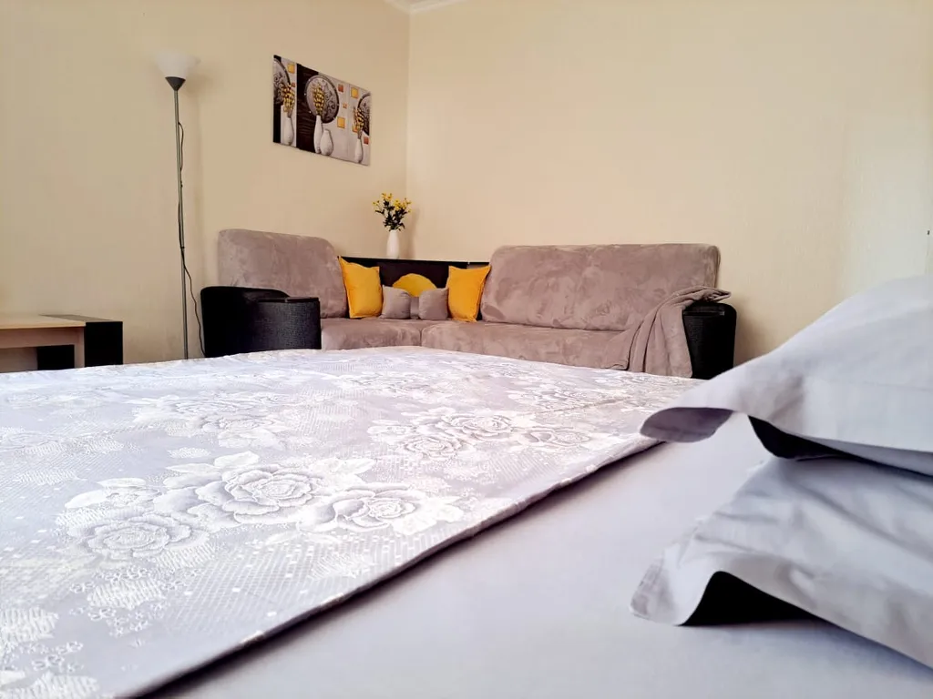 Чистая, уютная 2-комнатная квартира с изолированными комнатами