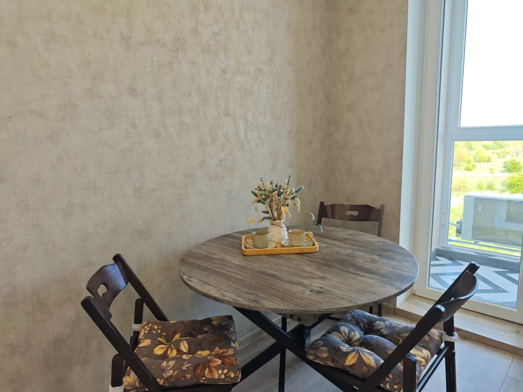 Квартира с дизайнерским ремонтом в шаговой доступности от моря