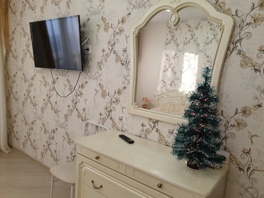 Квартира с видом на реку Волгу и мост