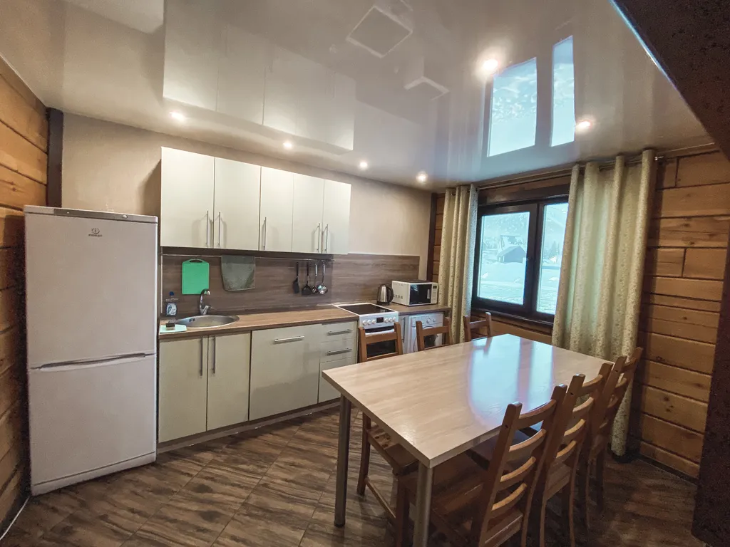 Коттедж Дом с видом на горы — аренда посуточно в Шерегеш