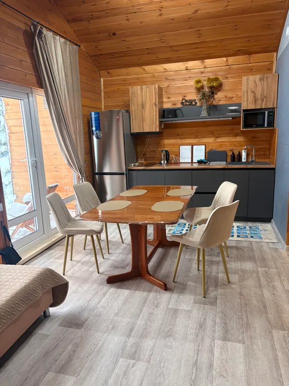 Дом с видом на горы