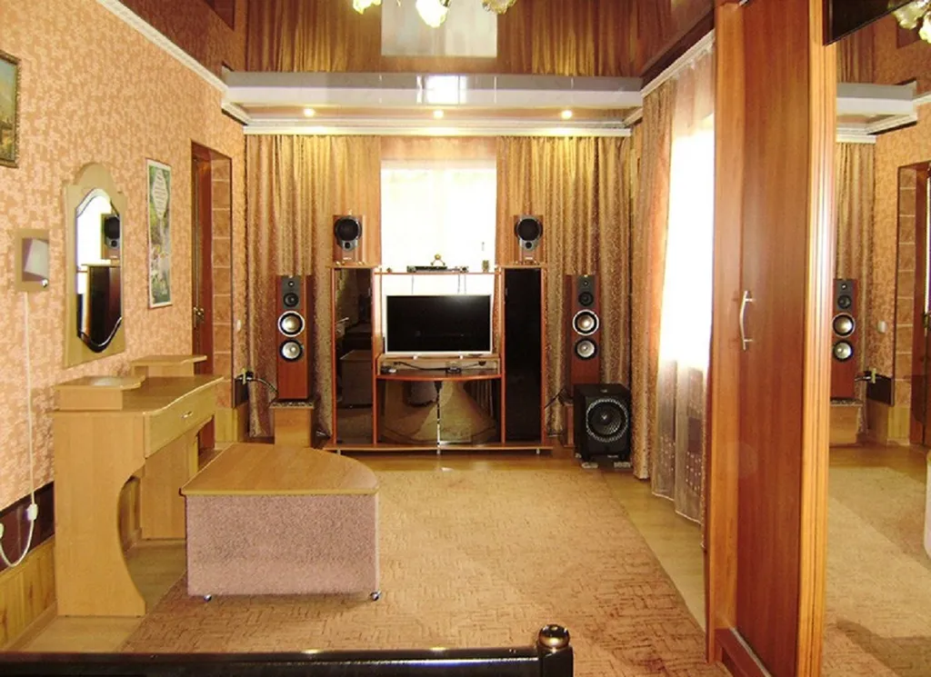 Коттедж Дом в центре города — Судак