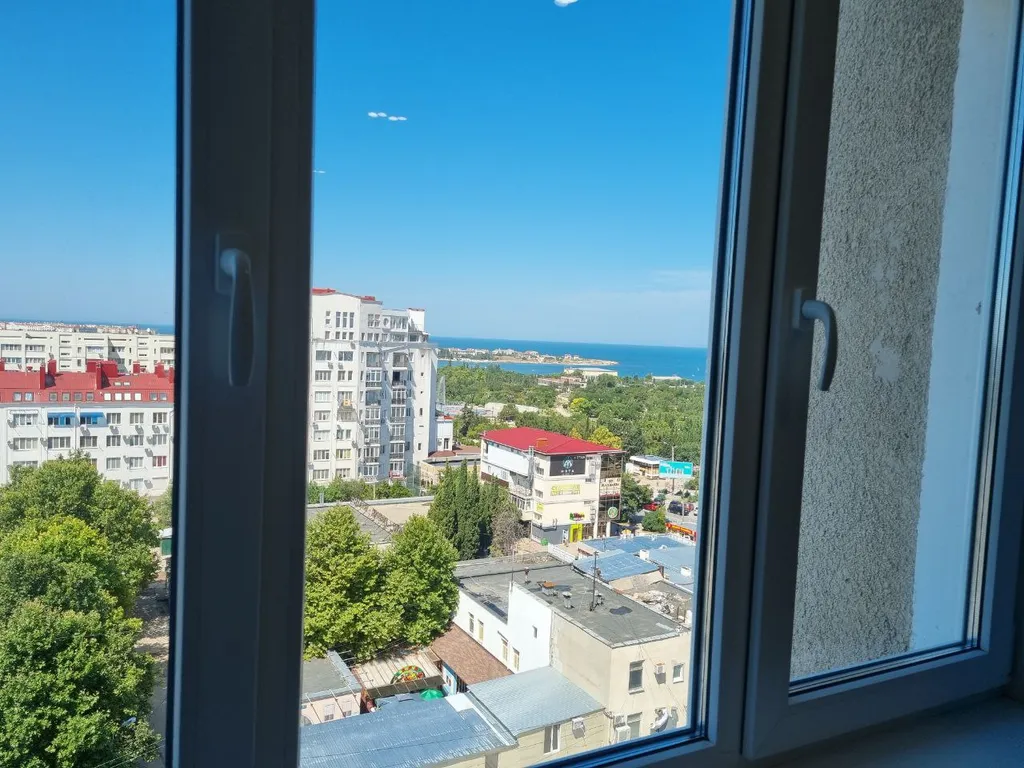 Супер видовая новая двухкомнатная квартира у моря в парке Победы