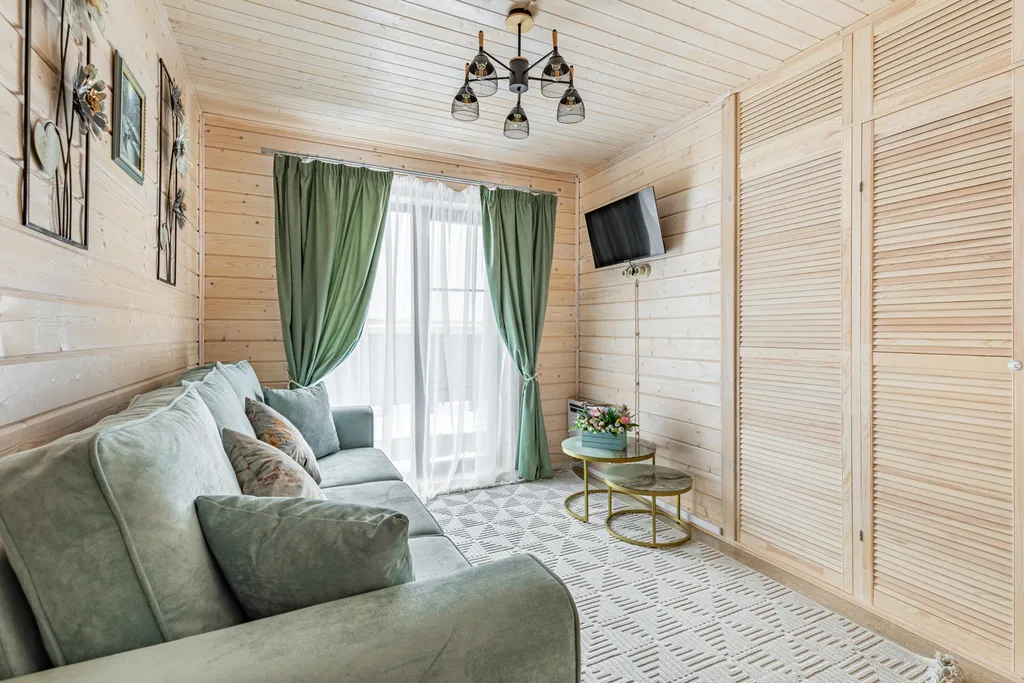 Частный дом с баней на дровах