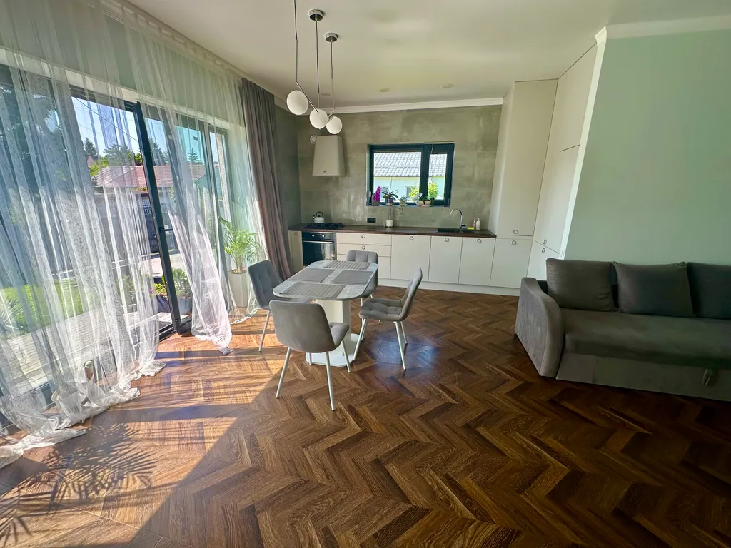 Уютная секция в живописном месте