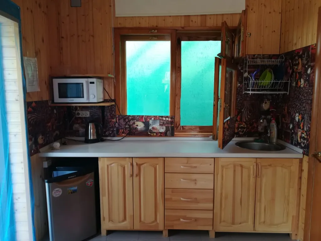 Коттедж Комфортный дом-студия с бассейном — Анапа