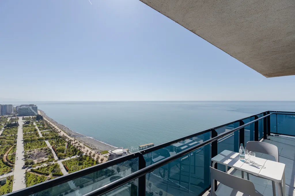 Двухкомнатные апартаменты с видом на море