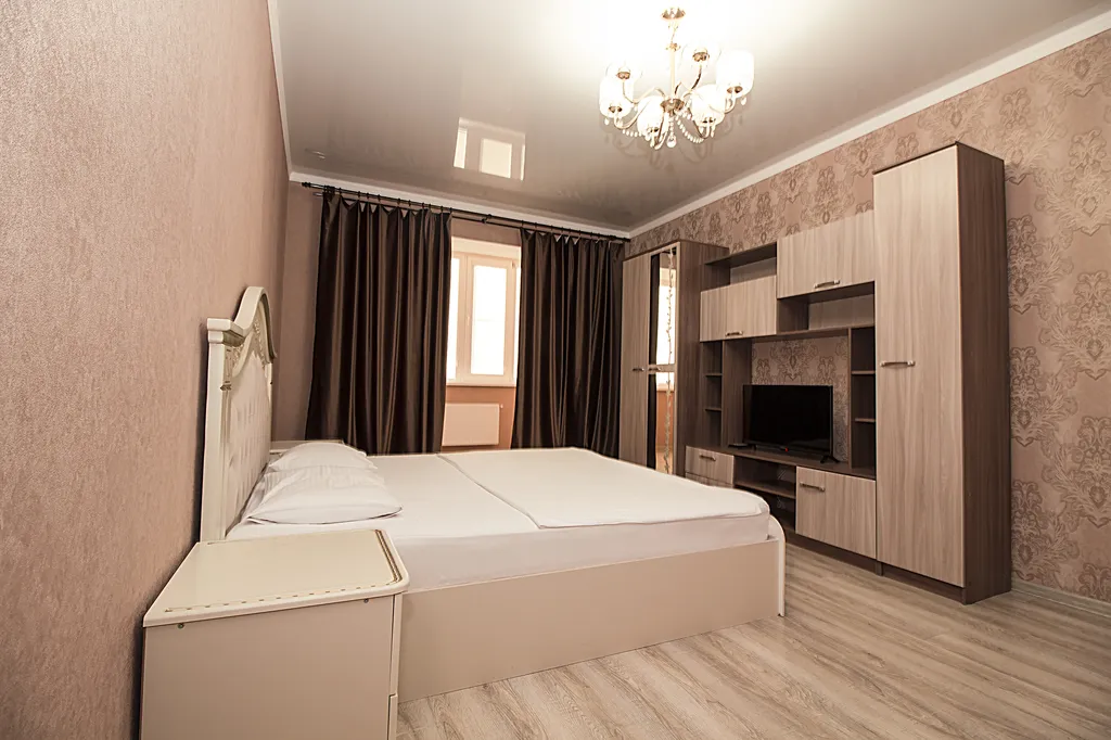 Еврооднушка с видом на Бештау