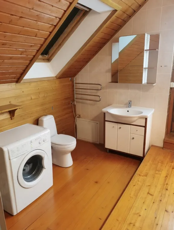 Дом с баней на выходные, праздники или на лето