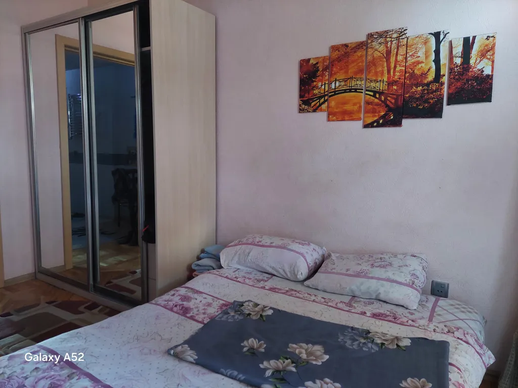 Тихое жилье в зелёном дворе