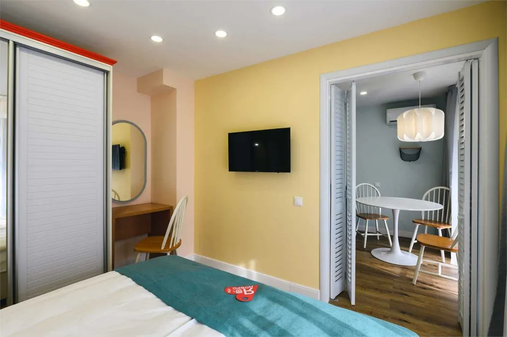 Квартира в Парк - отеле ПОРТО МАРЕ.
Фемели 2-х комнатная с кухней А324