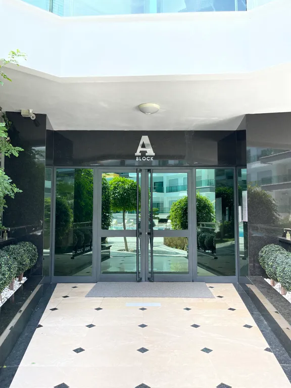 Квартира в комплексе класса люкс со всеми удобствами