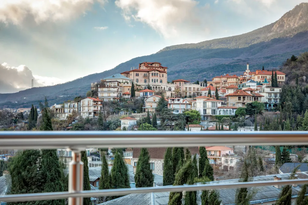 Современная 3-комнатная квартира с видом на море № 74