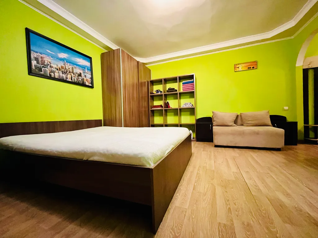 Уютная однокомнатная квартира с тремя раздельными спальными местами