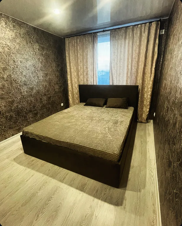 Уютный дом с баней и бассейном в 10 минутах от города