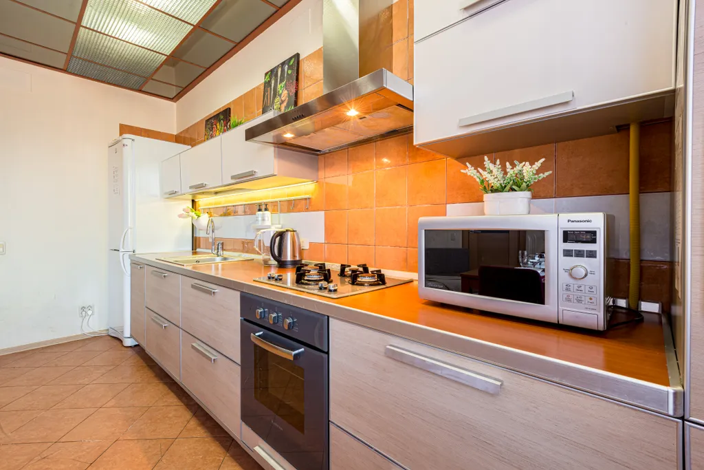 Просторная квартира с 3 кондиционерами у Волги