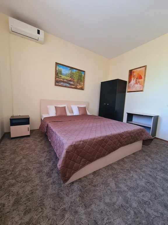 Квартира Квартира ЛЮКС двухкомнатный, 6-ти местный с кухней — Анапа