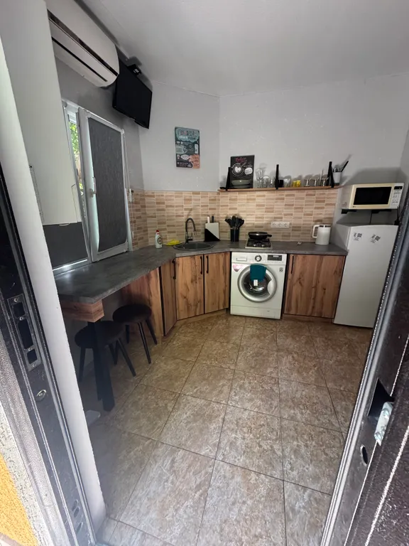 Уютная студия со всеми удобствами, недалеко от набережной и пляжа