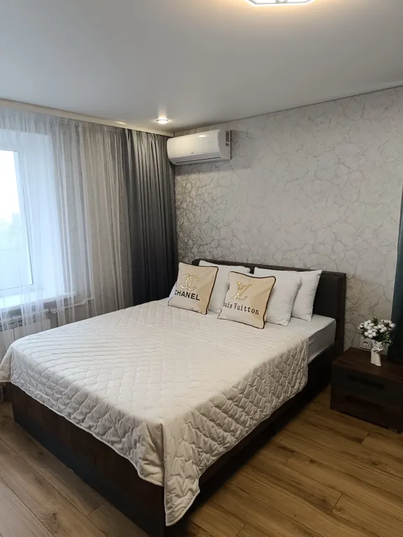 1-комнатная Квартира — аренда посуточно в Каменск-Шахтинский