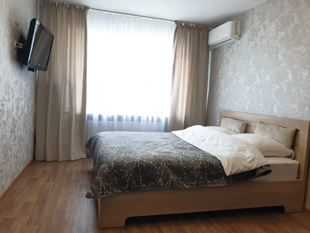 Квартира Квартира на Монументе Дружбы — Уфа