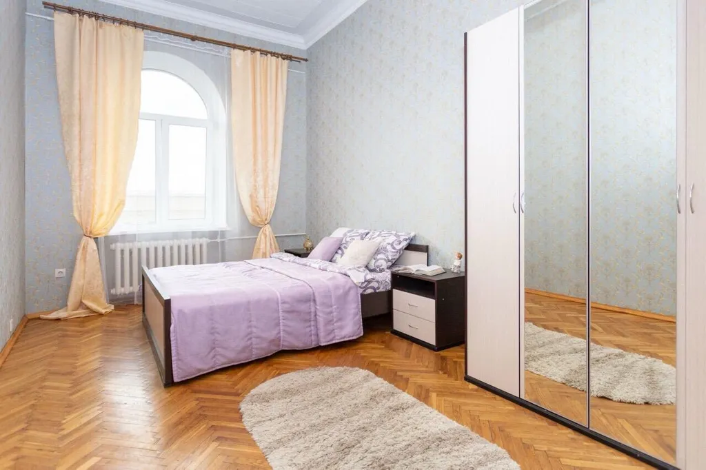 Стильная квартира в самом центре — аренда посуточно в Минск