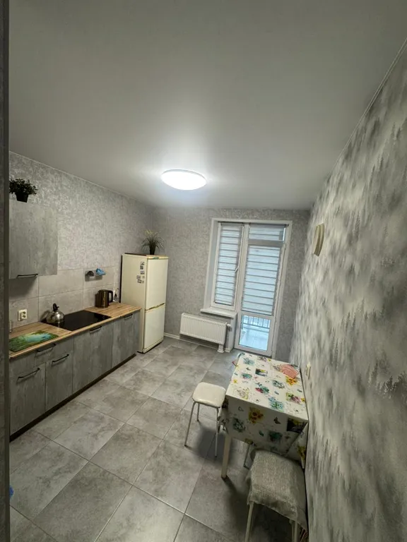 1 -ая Новая светлая  большая квартира