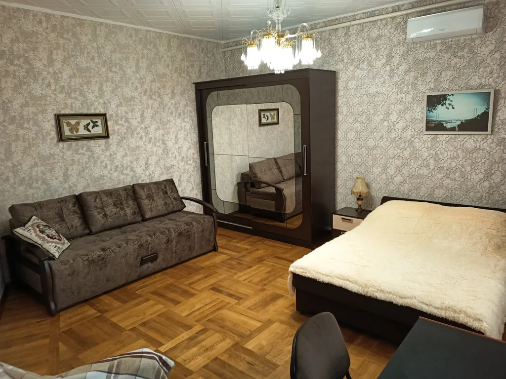 Квартира 2-комнатная Квартира — Геленджик