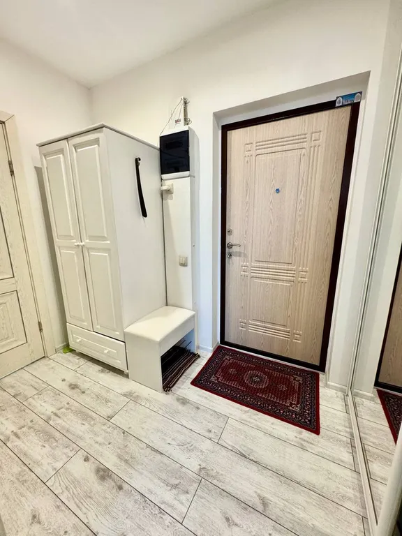 Просторная светлая однокомнатная квартира с уютной домашней атмосферой