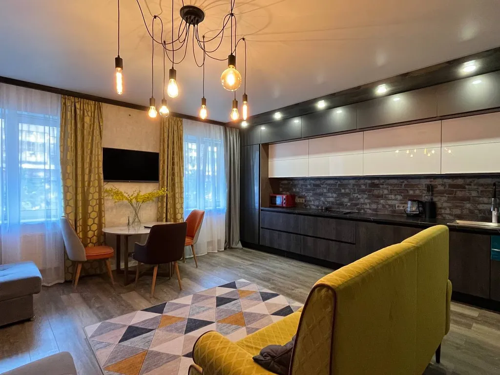 Шикарная квартира с дизайнерским ремонтом