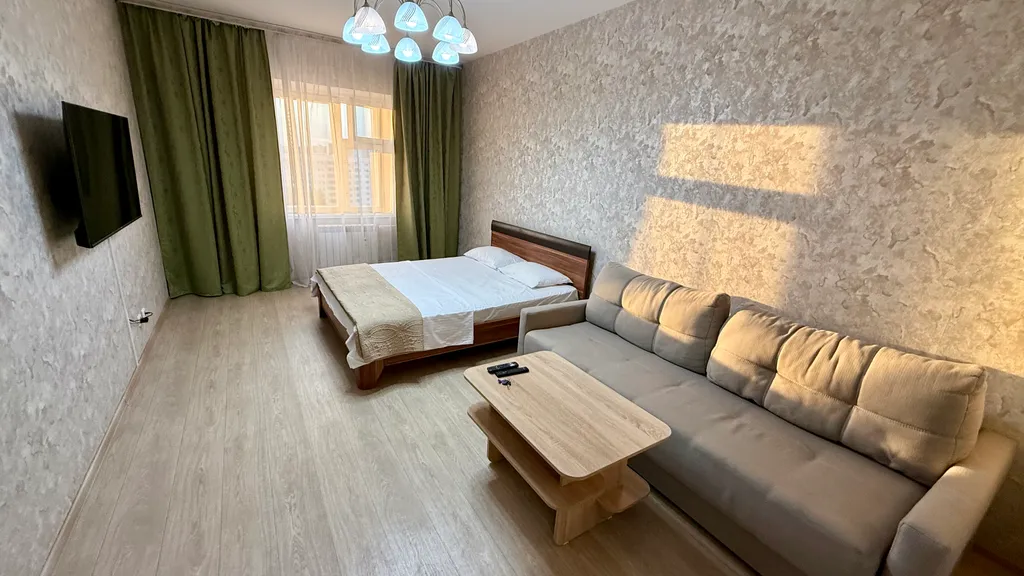 Однокомнатная Строителей 20а