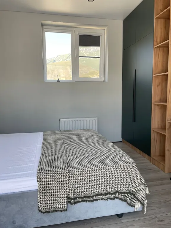 Уютный дом с видом на горы в Верхнем Фиагдоне