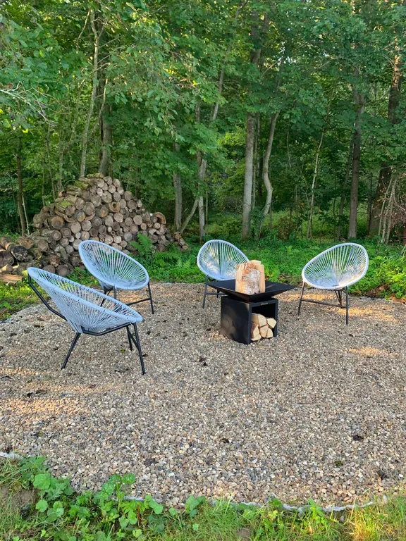 Лисий домик с камином