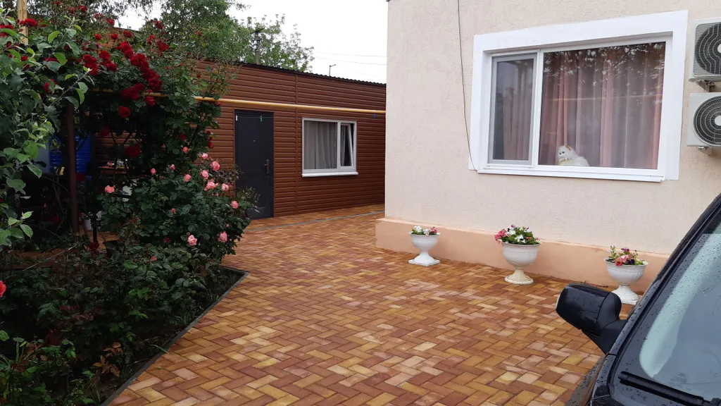 Домик у моря